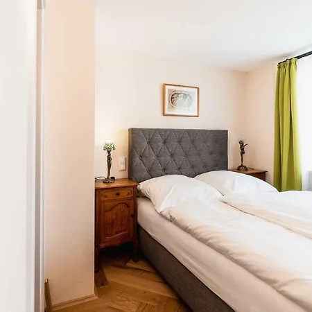호텔 Altstadthotel Bachbraeu *