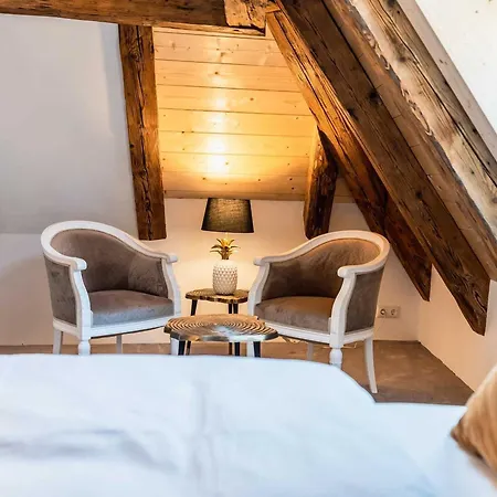 Altstadthotel Bachbraeu 호텔