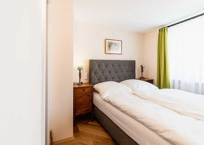 מלון Altstadthotel Bachbraeu *