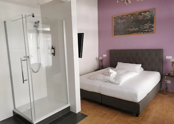 Altstadthotel Bachbraeu