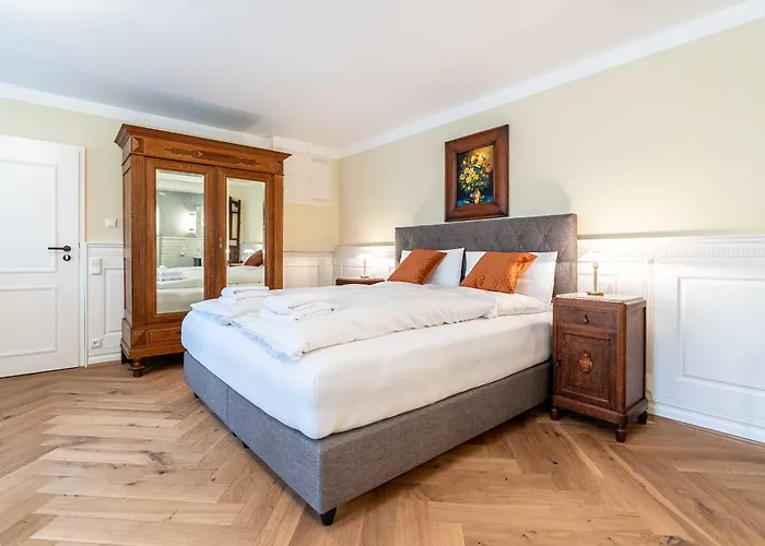 מלון Altstadthotel Bachbraeu