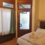 Altstadthotel Bachbraeu Ξενοδοχείο *