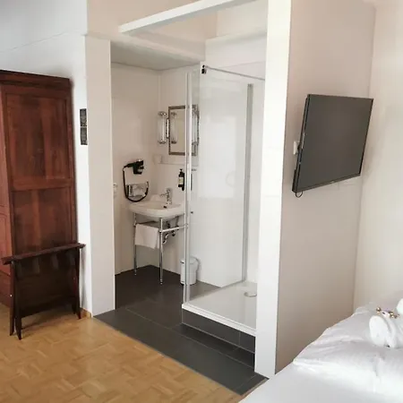 فندق Altstadthotel Bachbraeu
