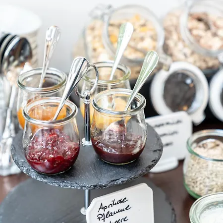 Altstadthotel Bachbraeu