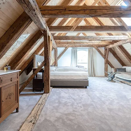 Altstadthotel Bachbraeu *