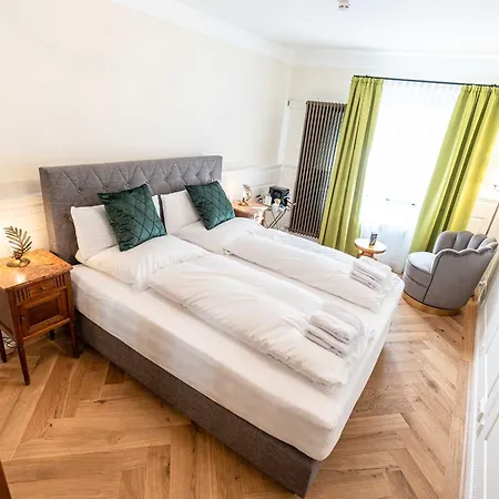 Altstadthotel Bachbraeu