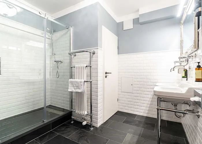 Altstadthotel Bachbraeu Otel Weilheim in Oberbayern